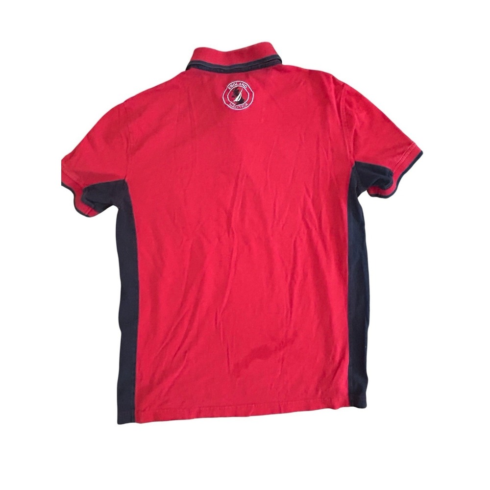 Men's Vintage Nautica England Polo Shirt SZ M Red & Navy Colorblock Sailing Gear - Picture 2 of 5